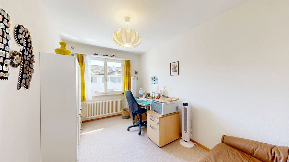 5 rooms House to buy in Reinach BL - image 1/13