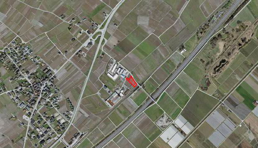 Bureau & Commerce null pièces à acheter à St-Pierre-de-Clages - image 1/3