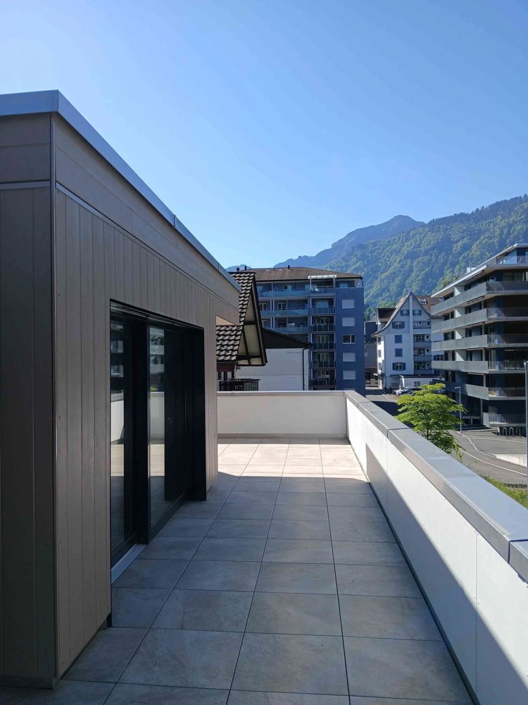 4.5 rooms House for rent in Goldau - image 1/13