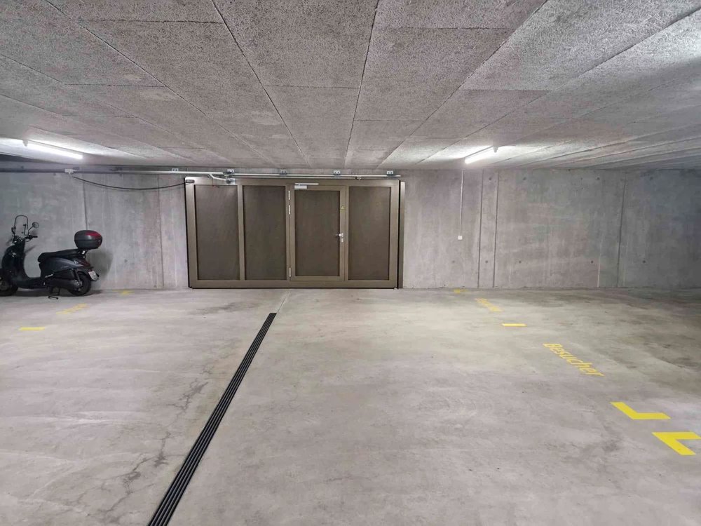 null Zimmer Parkplatz, Garage zu vermieten in Ebikon - Bild 1/3