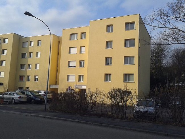null rooms Car park, garage for rent in Thalwil - image 1/1