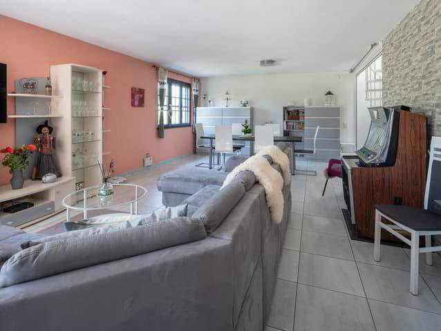 Maison 8 pièces à acheter à Porrentruy - image 1/10