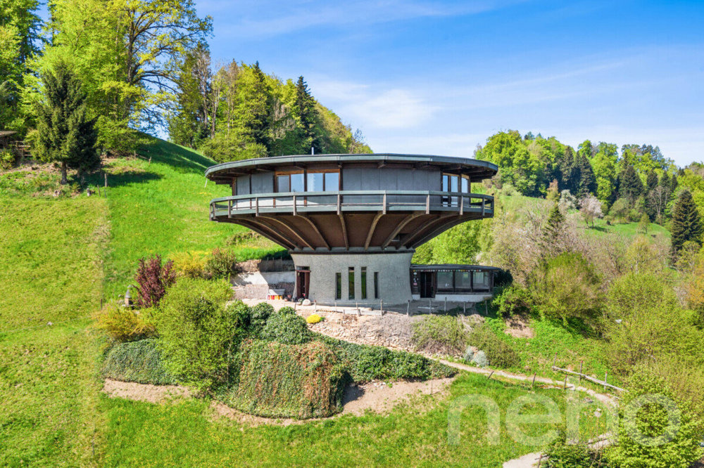 7 rooms House to buy in Neuheim - image 1/12