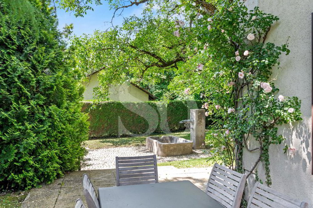 10 Zimmer Haus zum verkaufen in Nyon - Bild 1/7
