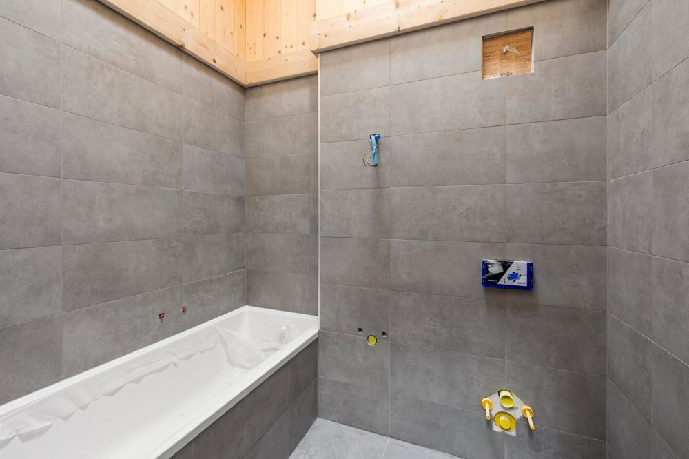 5 rooms House to buy in Broc - image 1/10