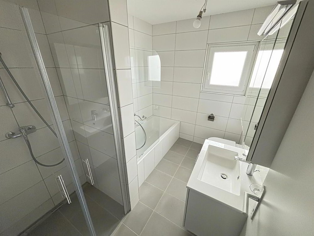 5 rooms House for rent in Ecublens VD - image 1/13