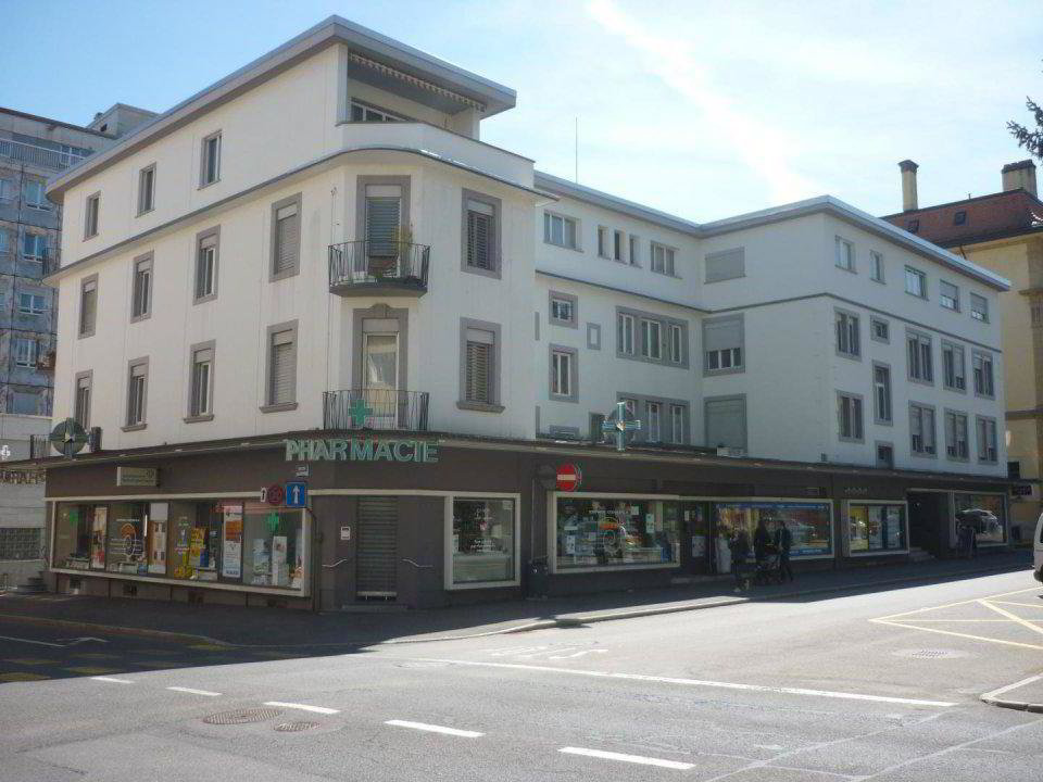 Bureau & Commerce null pièces à louer à La Chaux-de-Fonds - image 1/11