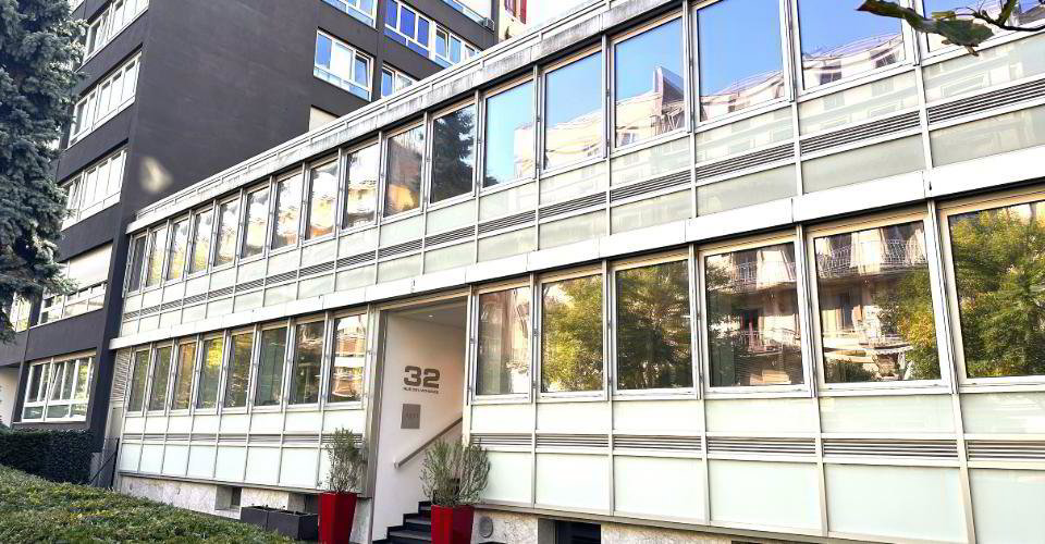 null Zimmer Büro zu vermieten in Ginevra - Bild 1/6