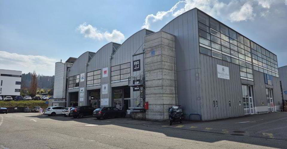 Ufficio & Commercio di null locali in affitto a Givisiez - immagine 1/13