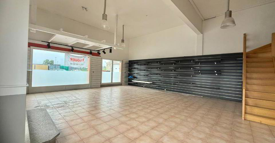 Ufficio & Commercio di null locali in affitto a Bouveret - immagine 1/7