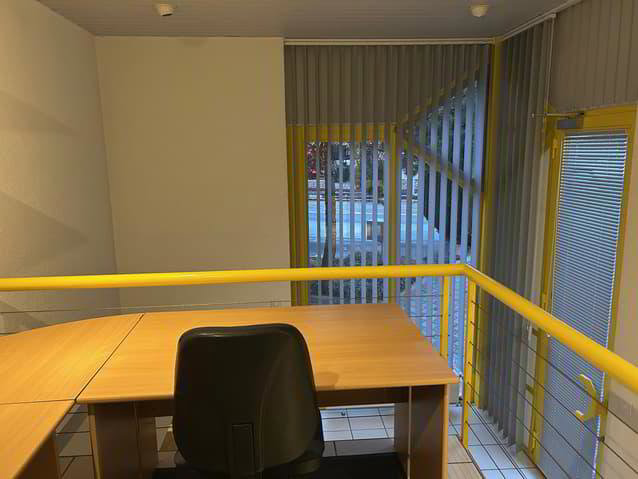 Bureau & Commerce null pièces à louer à Chernex - image 1/3