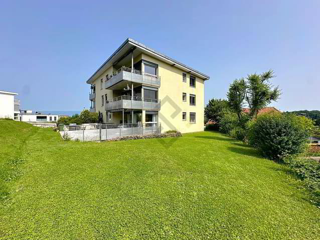 4.5 rooms Apartment to buy in Cousset - image 1/8