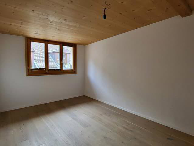 2 rooms Apartment for rent in Aigle - image 1/4