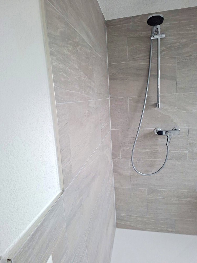 Appartamento di 2 locali in affitto a Rheineck - immagine 1/7