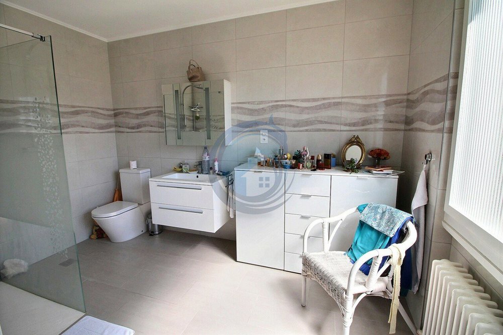 Maison null pièces à acheter à St-Légier-La Chiésaz - image 1/13