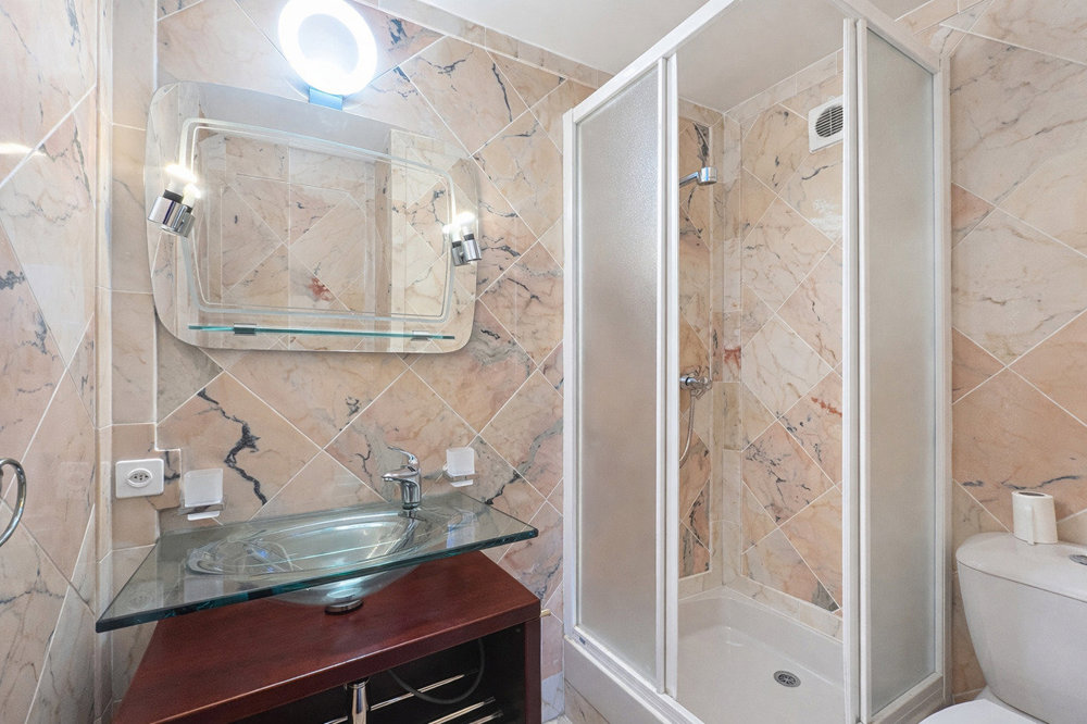 Casa di 6 locali in affitto a Bellevue - immagine 1/13