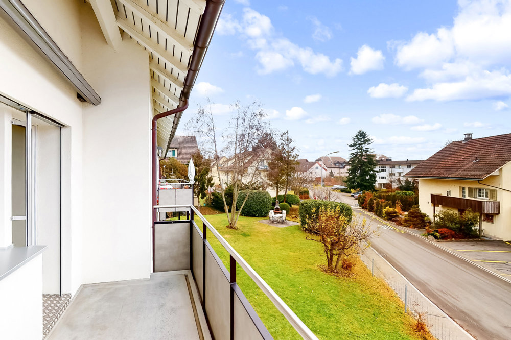 3 rooms Apartment for rent in Männedorf - image 1/9