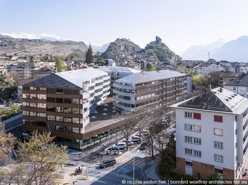 4.5 rooms Apartment for rent in Sion - image 1/1