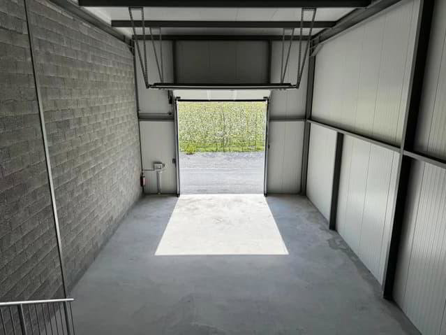 null rooms Apartment for rent in Saxon - image 1/12