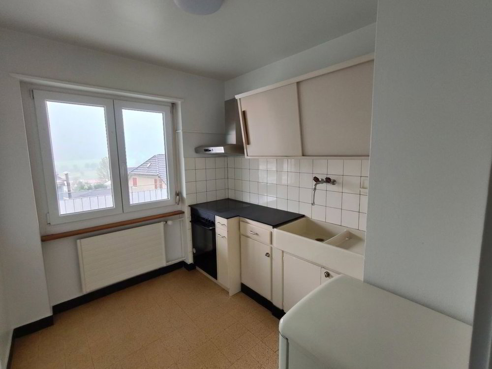 2 rooms Apartment for rent in St-Imier - image 1/5