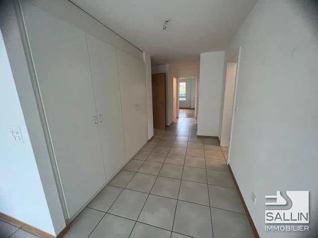 Appartamento di 3.5 locali in affitto a Villars-sur-Glâne - immagine 1/13