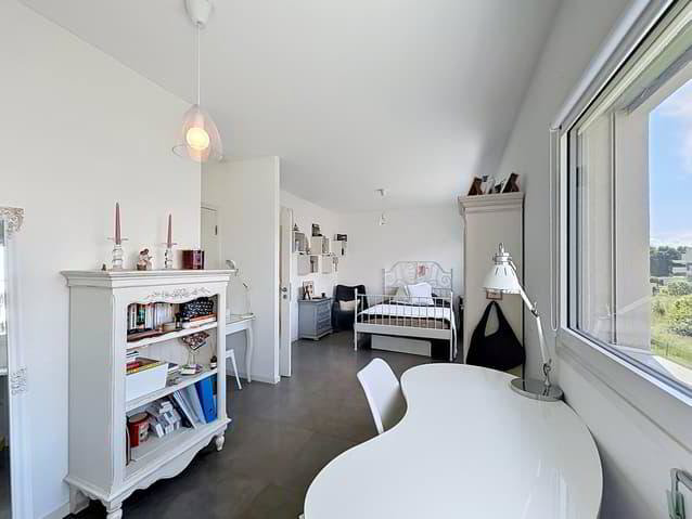 Appartamento di 5.5 locali in vendita a St-Sulpice VD - immagine 1/13