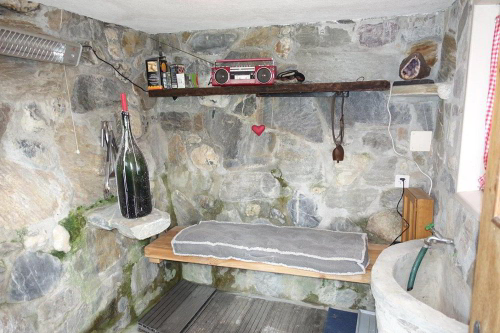 2.5 Zimmer Wohnung zum verkaufen in Pitasch - Bild 1/11