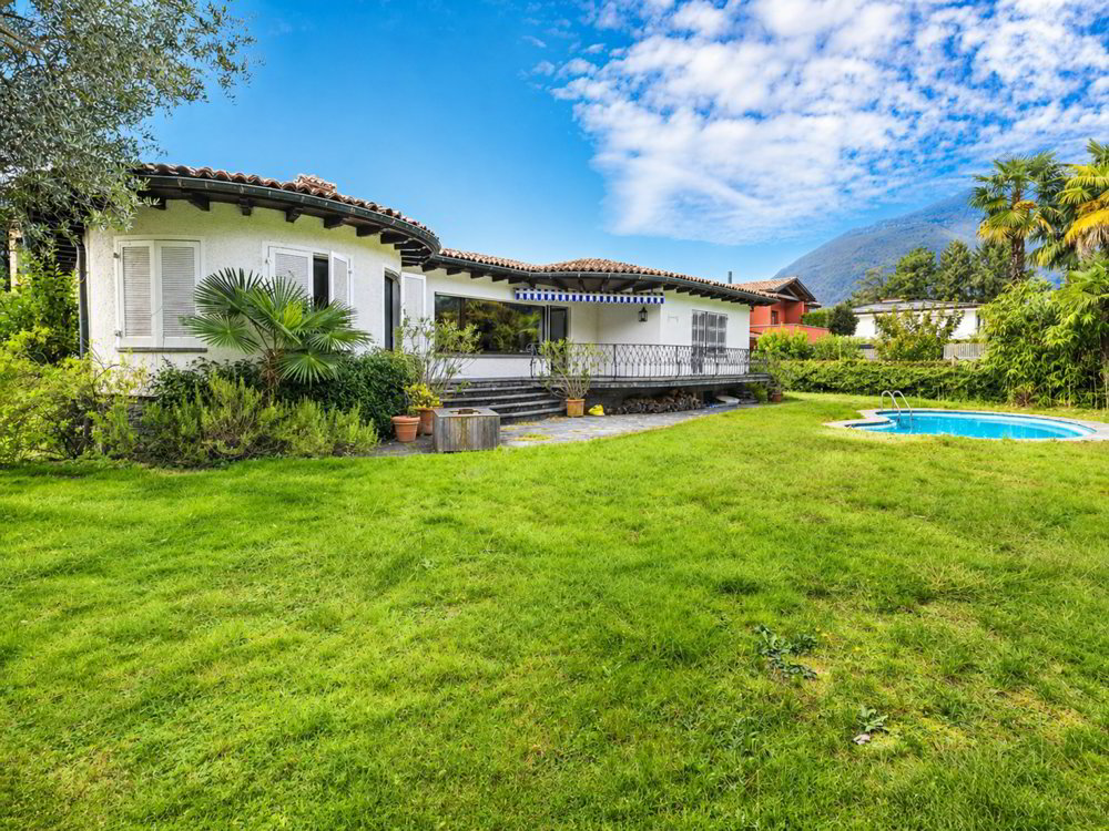 Casa di 6.5 locali in vendita a Ascona - immagine 1/8