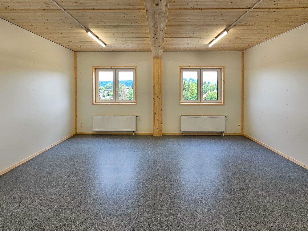 null rooms Office & Commercial for rent in Elsau - image 1/9
