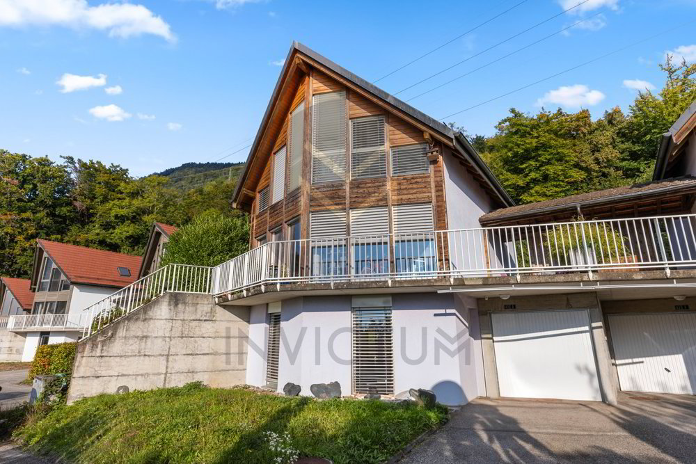 Casa di 5 locali in vendita a Blonay - immagine 1/3