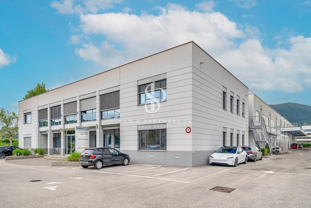 Ufficio & Commercio di 1 locali in affitto a Novazzano - immagine 1/10