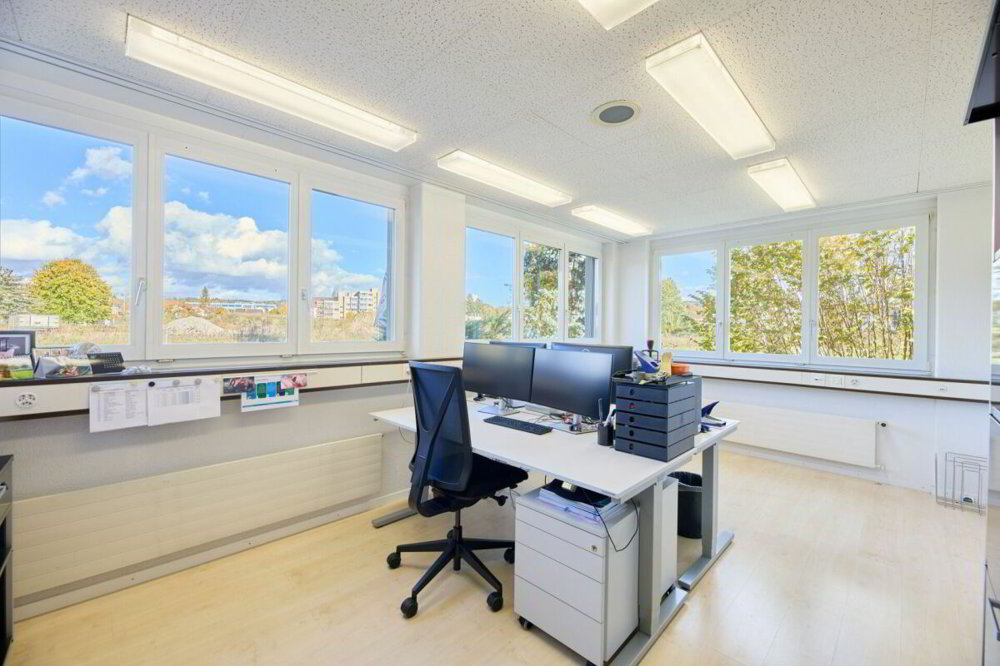 Bureau & Commerce null pièces à louer à Oftringen - image 1/13