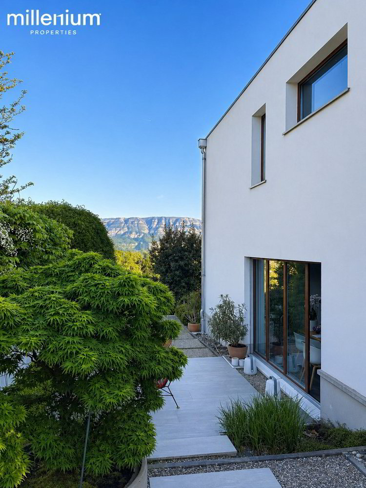 12 Zimmer Haus zum verkaufen in Vernier - Bild 1/2