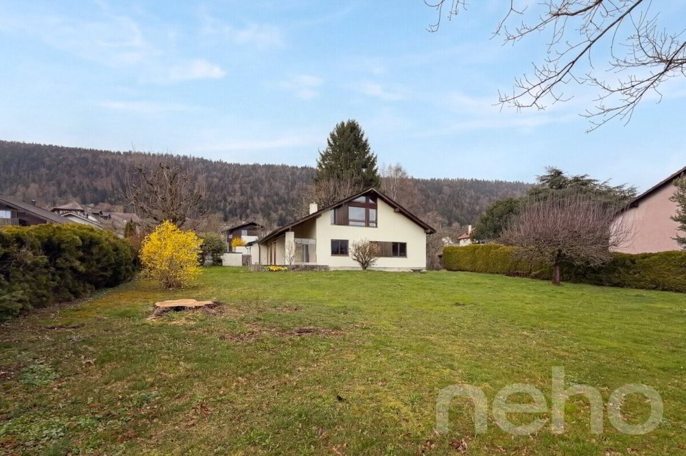 Maison 6.5 pièces à acheter à Chézard-St-Martin - image 1/12
