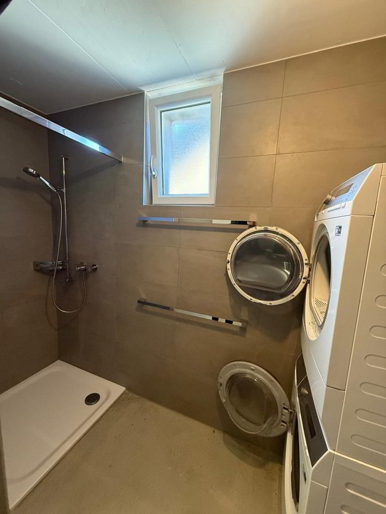 4 rooms Apartment for rent in Lucens - image 1/8