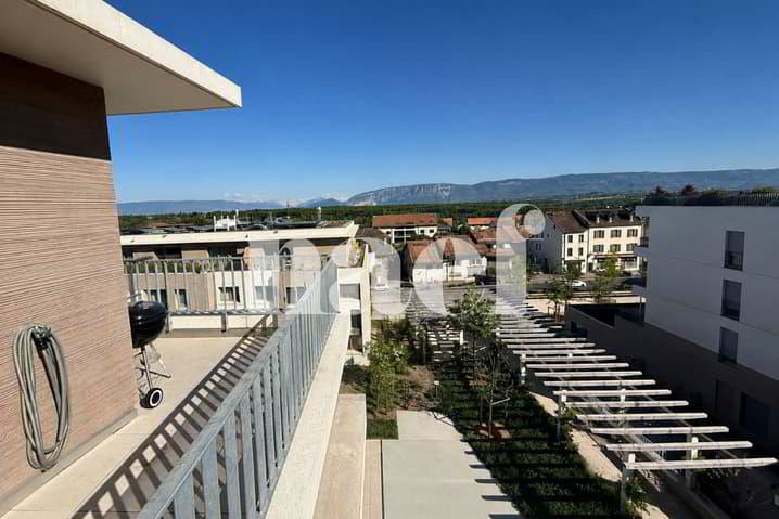 3 rooms Apartment to buy in Satigny - image 1/7