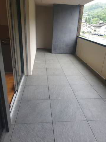 Appartement 3.5 pièces à louer à Collombey - image 1/6