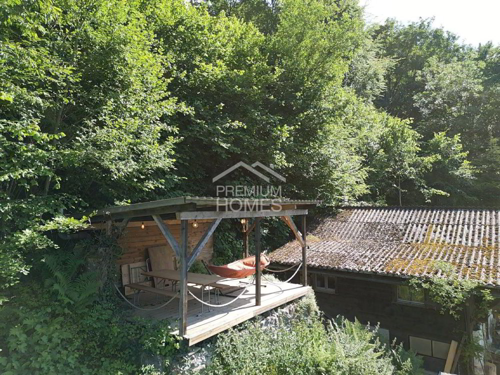 Casa di 3 locali in vendita a Iseltwald - immagine 1/13