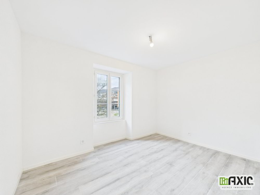 Appartement 3 pièces à louer à Moutier - image 1/7