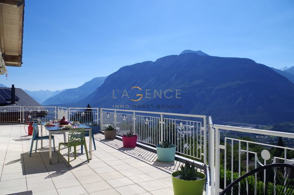 Casa di 6 locali in vendita a Venthône - immagine 1/13