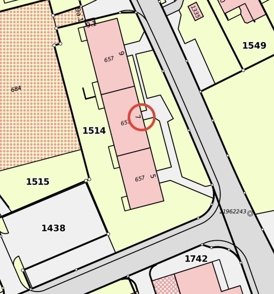 4 rooms Apartment to buy in Mönchaltorf - image 1/15