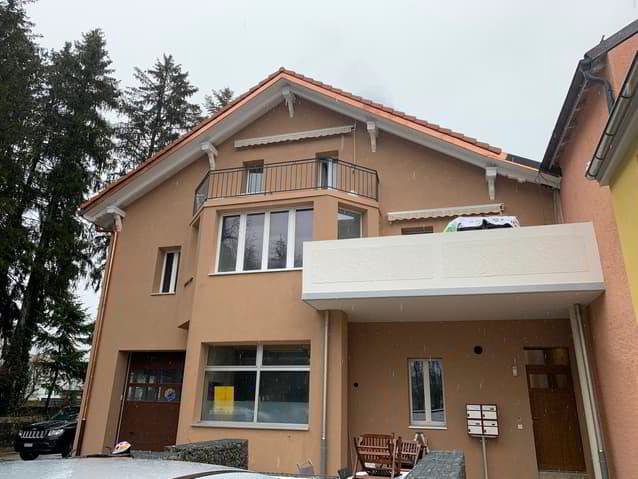 Appartement 3 pièces à louer à Fleurier - image 1/12