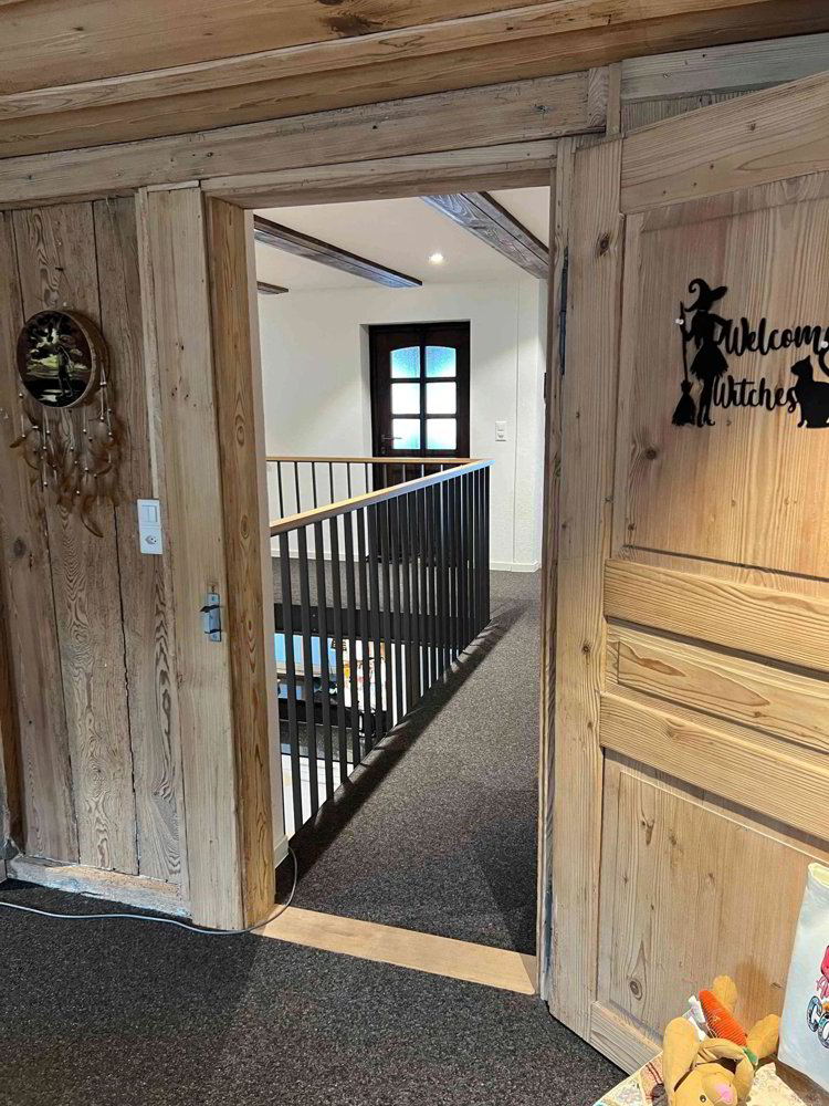 Maison 7 pièces à louer à Muhen - image 1/13