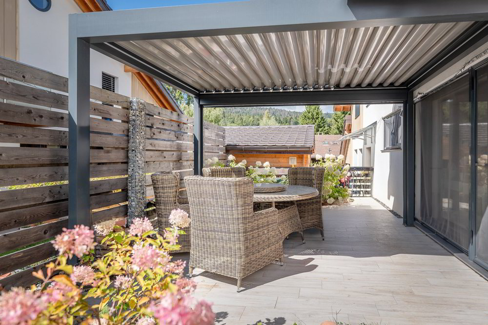 7 Zimmer Haus zum verkaufen in St-Cergue - Bild 1/9