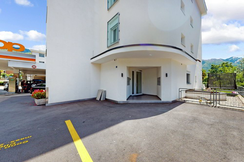 1 rooms Apartment for rent in Minusio - image 1/8