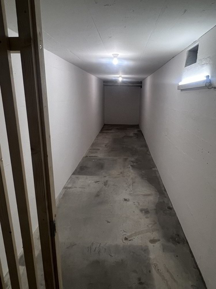 null Zimmer Büro zu vermieten in Geroldswil - Bild 1/3