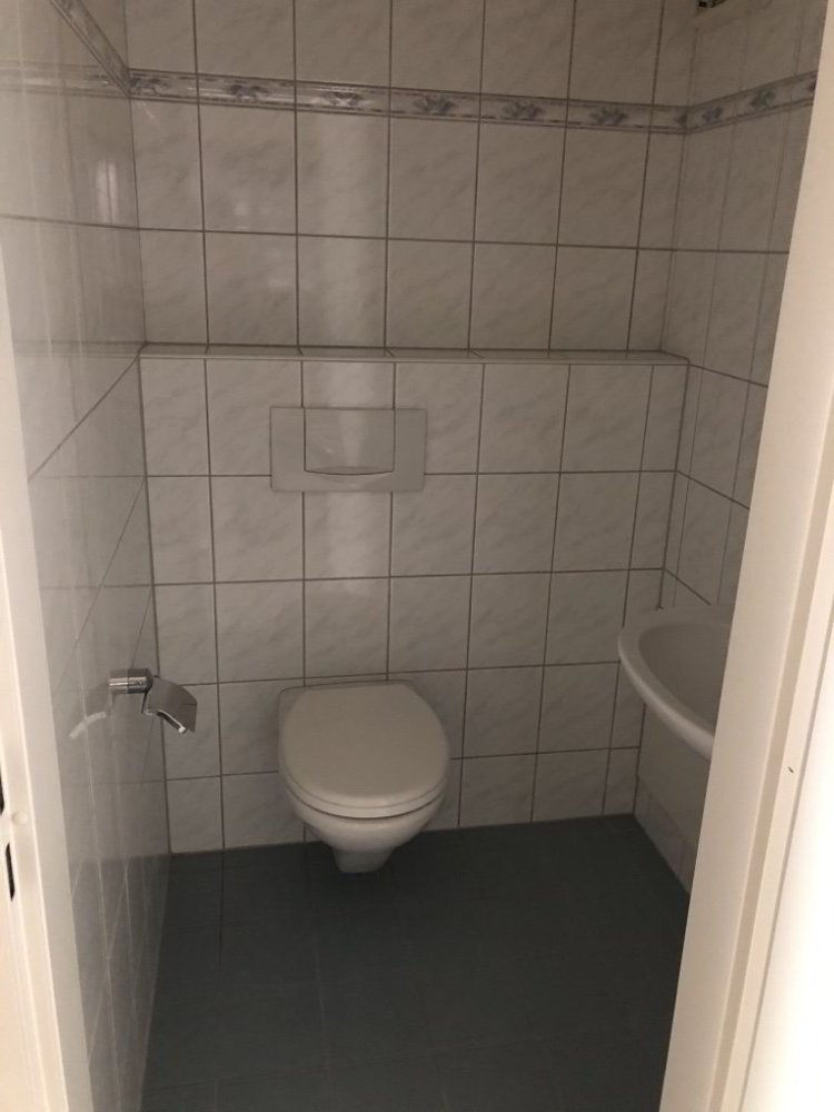 Appartamento di 4 locali in affitto a Kirchleerau - immagine 1/9