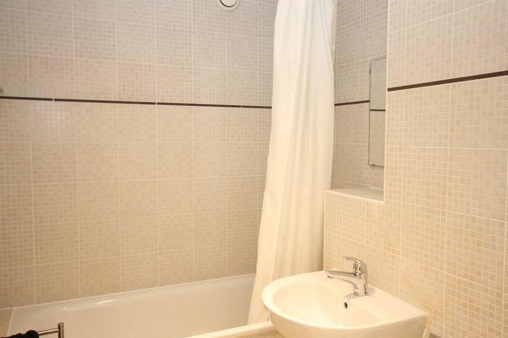 1 Zimmer Wohnung zu vermieten in Ginevra - Bild 1/4