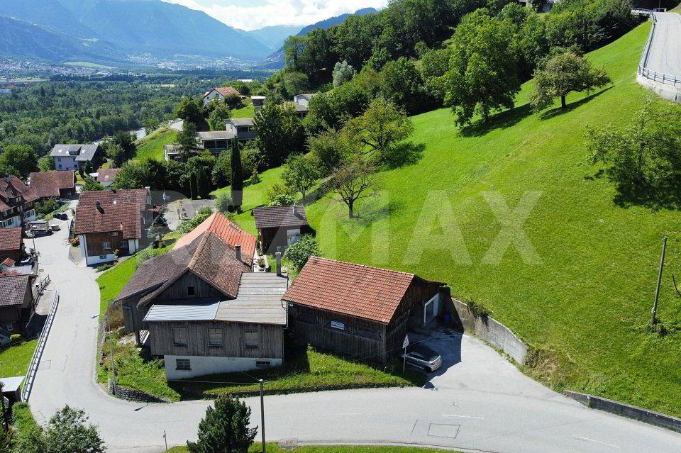 4.5 Zimmer Haus zum verkaufen in Mastrils - Bild 1/13