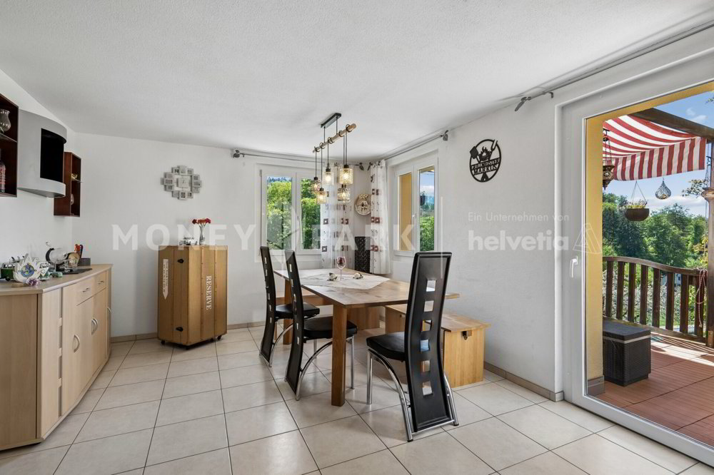 Einzigartiges 7.5-Zimmer-Einfamilienhaus mit Wohnqualität & grossem Grundstück - Ansicht 5